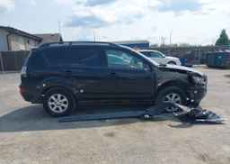 2011 MITSUBISHI outlander
