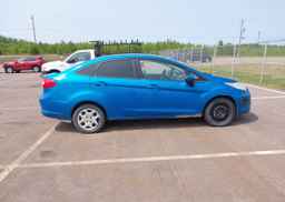 2012 FORD FIESTA SE