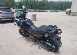 2010 SUZUKI DL650 A