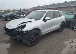 2013 PORSCHE CAYENNE