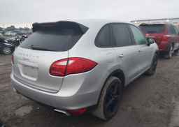 2013 PORSCHE CAYENNE