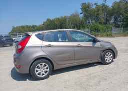 2013 HYUNDAI ACCENT GL