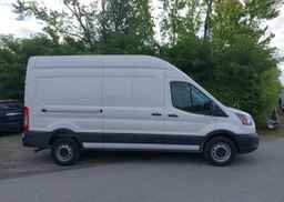 2025 FORD transit t-250