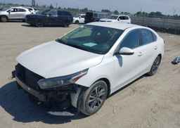 2023 KIA FORTE EX