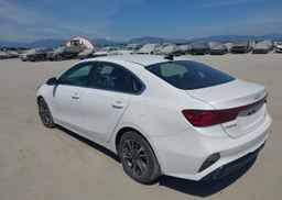 2023 KIA FORTE EX