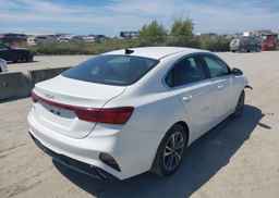 2023 KIA FORTE EX