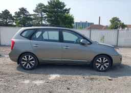 2010 KIA RONDO EX