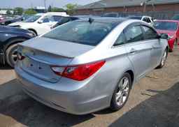 2012 HYUNDAI SONATA LIMITED