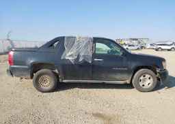 2011 CHEVROLET AVALANCHE LS