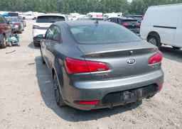 2015 KIA FORTE KOUP 2.0L EX