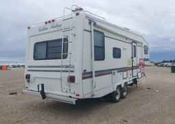 1997 GLENDALE 5TH WHEEL TRAVEL TRAILER