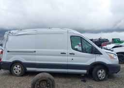 2017 FORD transit t-250