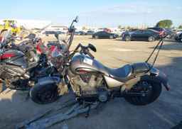 2016 VICTORY MOTORCYCLES GUNNER