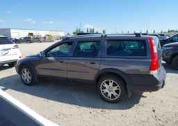 2007 VOLVO XC70 2.5T