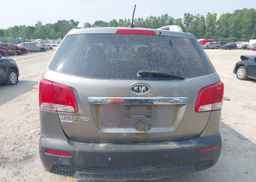 2011 KIA SORENTO LX V6