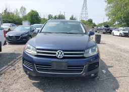 2013 VOLKSWAGEN TOUAREG V6 TDI