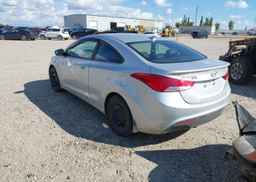 2013 HYUNDAI elantra se