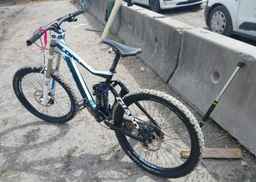 2013 GIANT GLORY BIKE