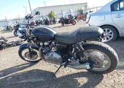 2013 TRIUMPH MOTORCYCLE THRUXTON