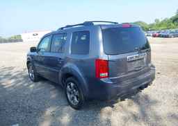 2015 HONDA PILOT SE