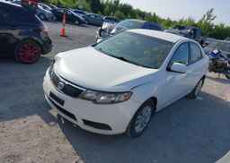 2013 KIA FORTE LX