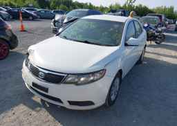 2013 KIA FORTE LX