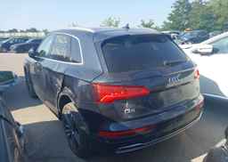 2018 AUDI Q5 TECHNIK S-LINE