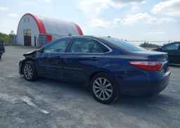 2015 TOYOTA CAMRY XLE
