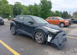 2021 TOYOTA C-HR XLE PREMIUM