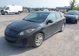 2013 MAZDA MAZDA3 GS-SKY