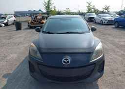 2013 MAZDA MAZDA3 GS-SKY