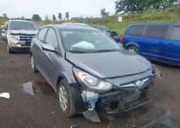 2014 HYUNDAI ACCENT GL