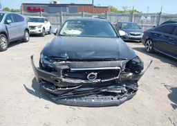 2018 VOLVO S90 T5 MOMENTUM