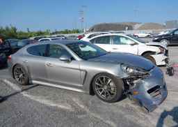 2010 PORSCHE PANAMERA 4S