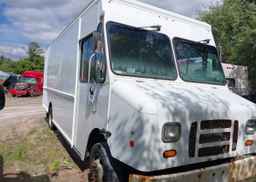2014 FORD F59