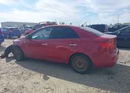 2013 KIA FORTE 2.0L EX