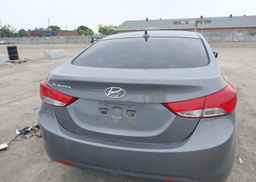 2012 HYUNDAI ELANTRA GL