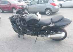 2025 SUZUKI GSX1300 RR
