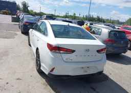 2019 HYUNDAI SONATA ESSENTIAL