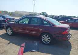 2005 FORD FIVE HUNDRED LIMITED