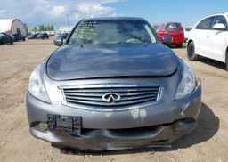 2011 INFINITI G37