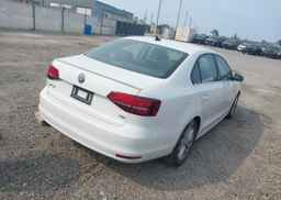 2017 VOLKSWAGEN JETTA SE