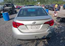 2018 TOYOTA COROLLA SE