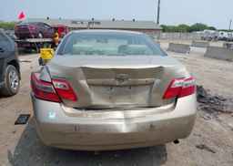2009 TOYOTA CAMRY LE