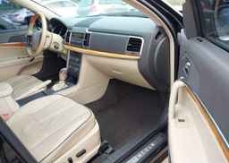 2010 LINCOLN MKZ