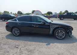 2018 INFINITI Q50 LUXE