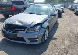 2014 MERCEDES-BENZ C 300 4MATIC