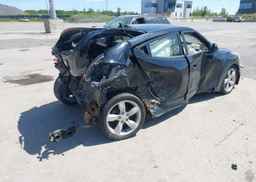 2013 HYUNDAI VELOSTER