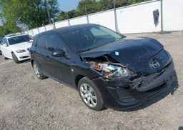 2010 MAZDA MAZDA3 GX