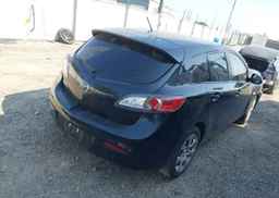 2010 MAZDA MAZDA3 GX